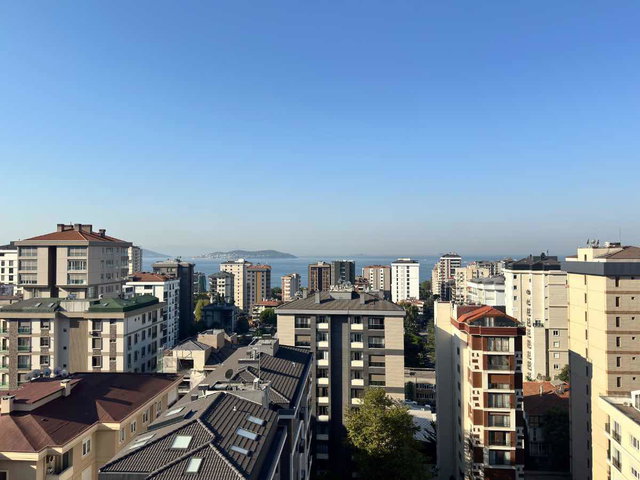 CADDEBOSTAN'DA KAPANMAZ DENİZ MANZARALI HAVUZLU GÜVENLİKLİ 167 M2 NET 4+1