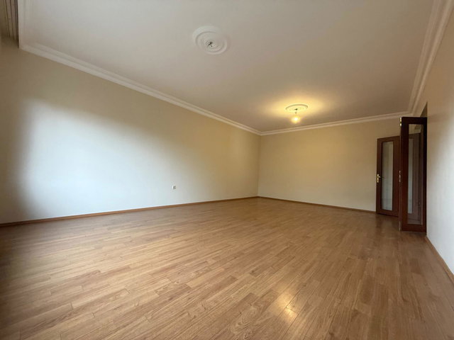 ADAPAZARI ORTA MAHALLE’DE ŞEHRİN MERKEZİNDE, KONFORLU VE ELİT 3+1 SATILIK DAİRE