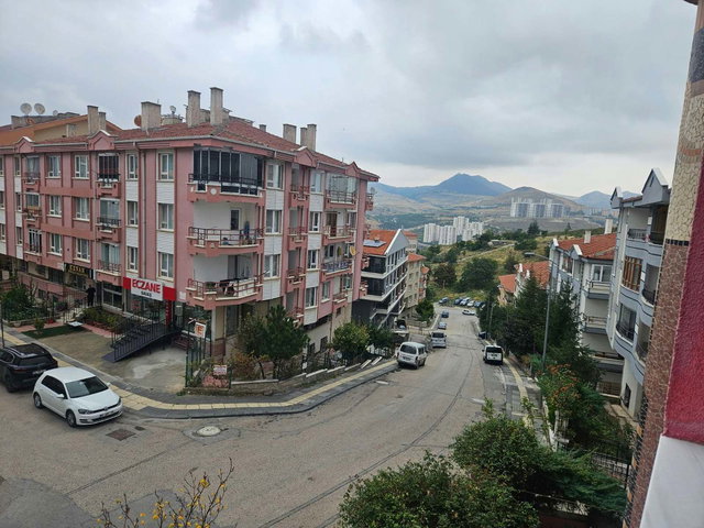 ŞAHİNTEPE MAHALLESİ CADDE ÜZERİ 3+1 SATILIK DAİRE