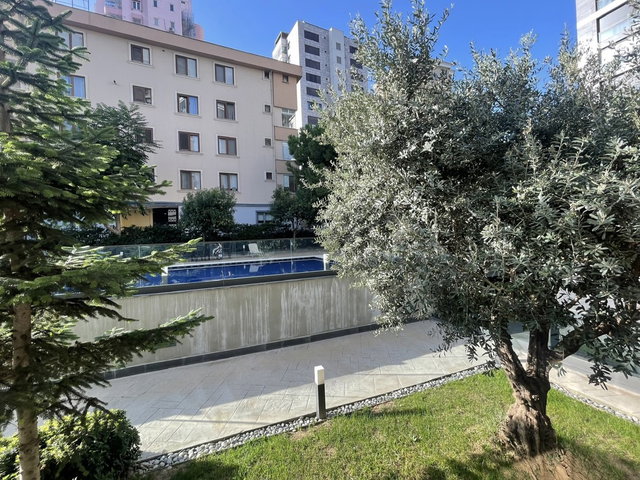 ERENKÖY DİVAN’A KOMŞU, BAĞDAT CADDESİ’NE 2.BİNA, HAVUZLU,3+1,KİRALIK