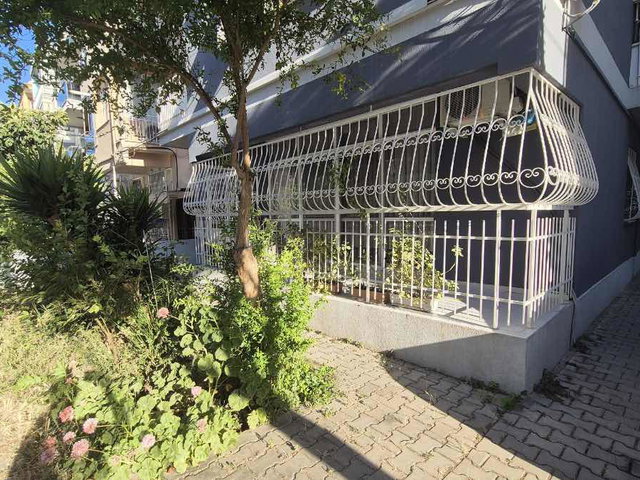 MUAMMER AKAR MAH’DE METROYA YAKIN 2+1 | GİRİŞ KAT | BALKONLU | KREDİYE UYGUN