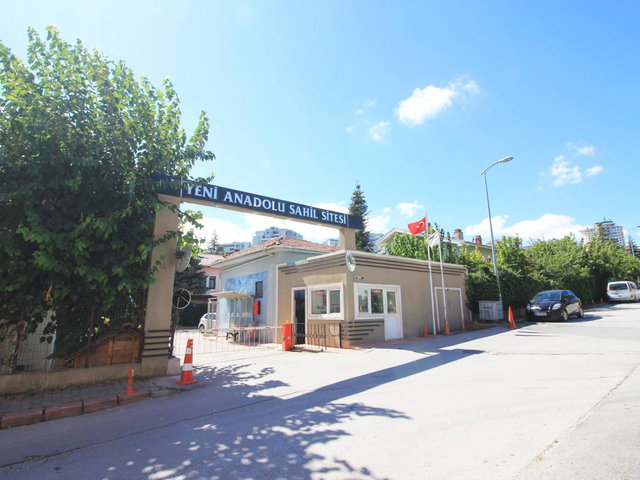YAŞAMKENT’TE, YEŞİLLİKLER İÇİNDE HUZURLU BİR VİLLA YAŞAMI