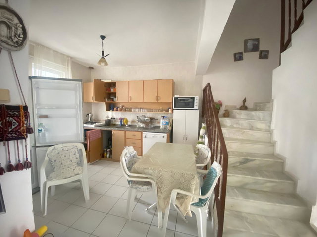 GÜLNAR SİPAHİLİ BAHA SİTESİ’NDE HAVUZLU 5+1 VİLLA