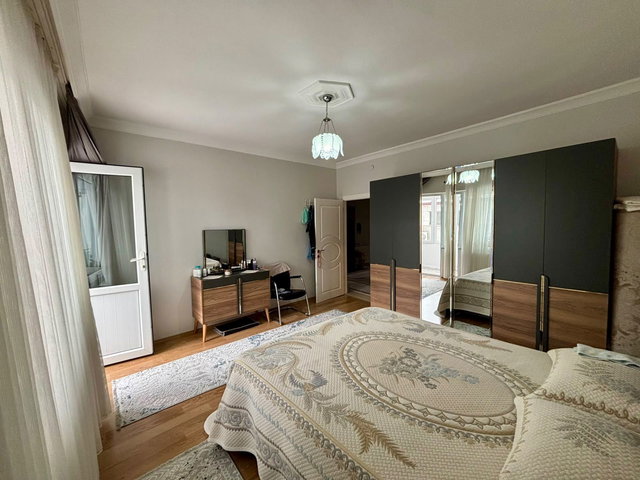ATATÜRK CADDESİNDE CENTA'NIN ÜSTÜNDE 2+1 SATILIK DAİRE