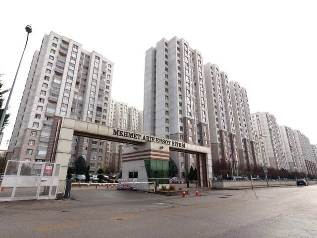 MEHMET AKIF ERSOY SITESI 2+1  KIRALIK DAIRE