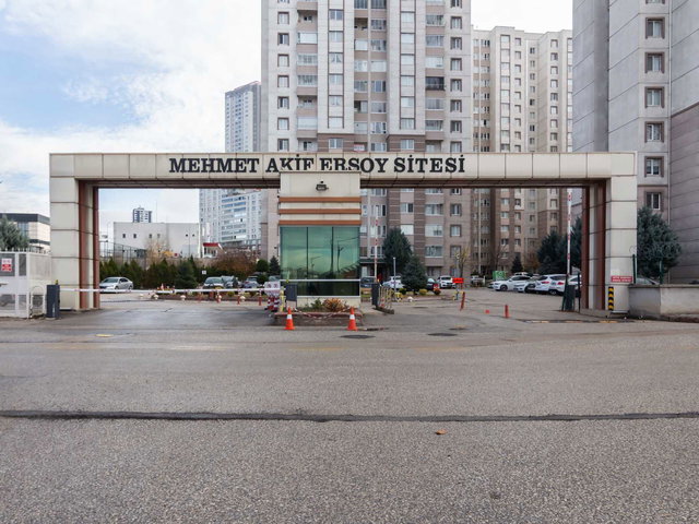 MEHMET AKIF ERSOY SITESI 2+1  KIRALIK DAIRE