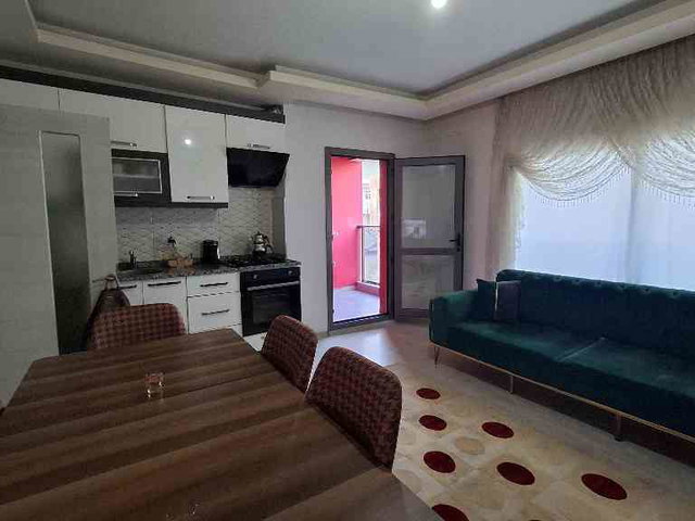 BAYRAKLI MUHİTTİN ERENER’DE FULL EŞYALI 1+1 – YATIRIMLIK FIRSAT