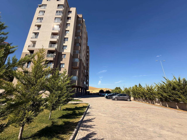 ALACAATLI'DA SATILIK 3+1 SATILIK DAİRE