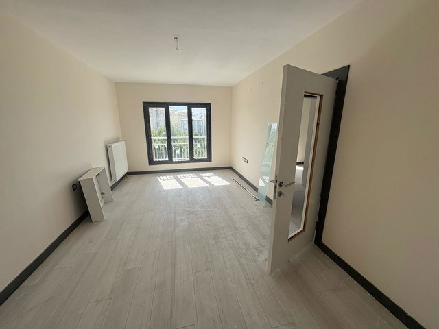 REMAX İLKE'DEN ILICA YENİ TOKİ'DE 2+1 KİRALIK DAİRE
