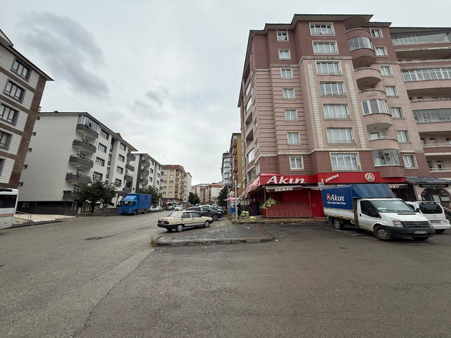 REMAX İLKE'DEN KAYAKYOLU SEZERLER İNŞ. 3+1 KİRALIK DAİRE