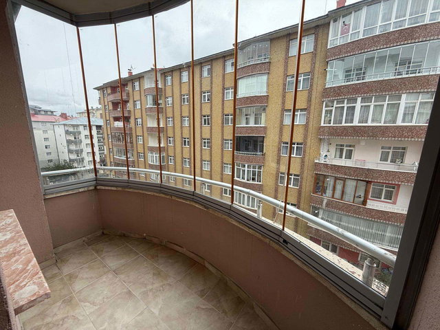 REMAX İLKE'DEN KAYAKYOLU SEZERLER İNŞ. 3+1 KİRALIK DAİRE