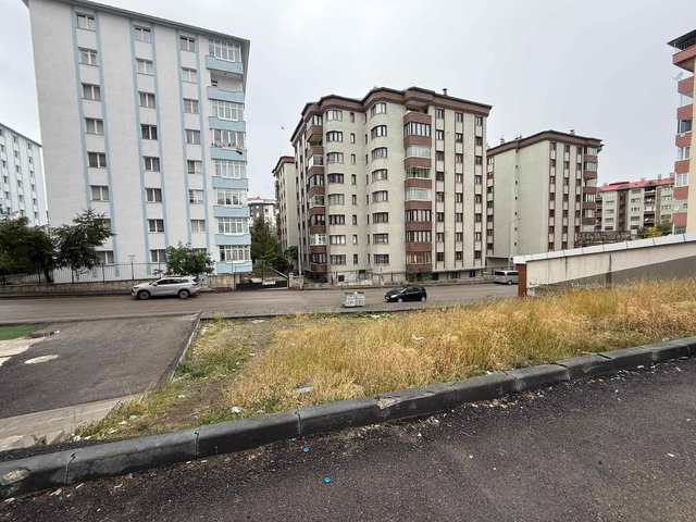 REMAX İLKE'DEN KAYAKYOLU SEZERLER İNŞ. 3+1 KİRALIK DAİRE