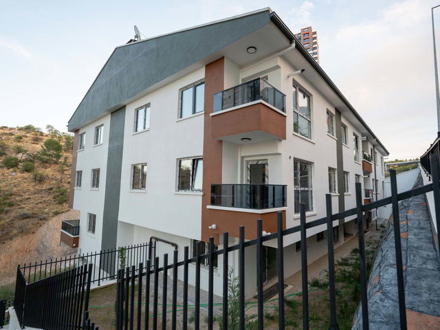 ÇANKAYA BADEMLİDERE’DE SIFIR SATILIK 1+1 GENIŞ DAIRE DOĞU CEPHE BALKONLU  KREDİYE UYGUN