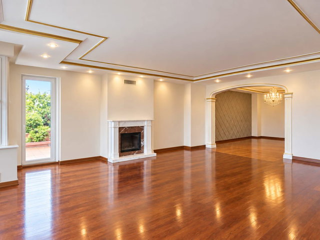 TARABYA MARİNADA BOĞAZ MANZARALI MÜSTAKİL KİRALIK VİLLA