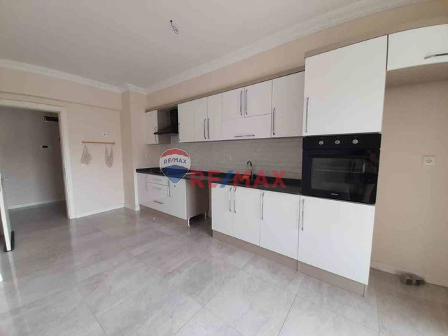RE/MAX İNCİ'DEN SINDIRGI ÖZDİL TERMAL SİTESİ 3+1 SATILIK DAİRE