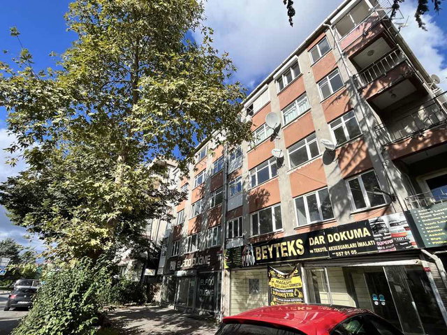 MERTER SAVAŞ CADDESİ’NDE KENTSEL DÖNÜŞÜM AŞAMASINDA YATIRIMLIK FIRSAT DAİRE