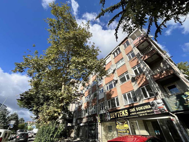 MERTER SAVAŞ CADDESİ’NDE KENTSEL DÖNÜŞÜM AŞAMASINDA YATIRIMLIK FIRSAT DAİRE