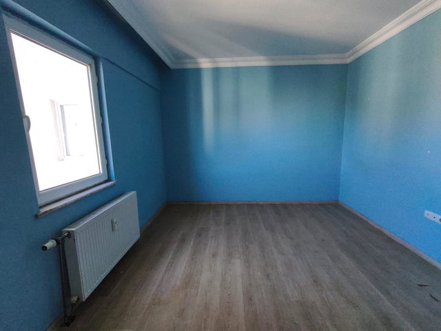 BEYLİKDÜZÜ ADNAN KAHVECİ SERA KONUTLARINDA 3+1 KİRALIK DAİRE