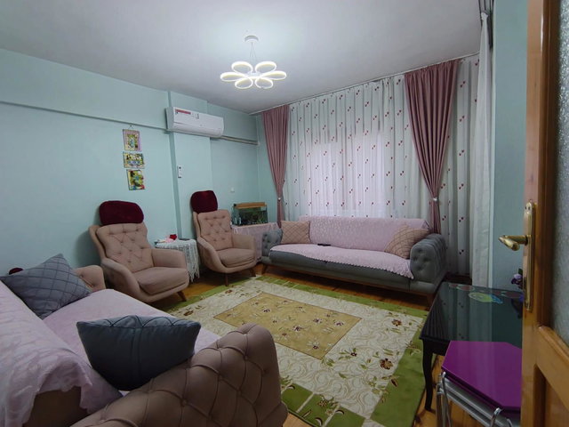 REMAX MODEL DEN TOPRAKLIK MAHALLESİNDE GENİŞ 2+1 SATILIK DAİRE