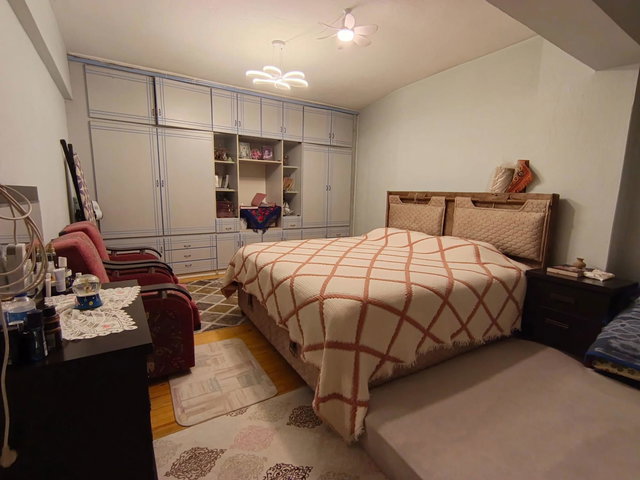 REMAX MODEL DEN TOPRAKLIK MAHALLESİNDE GENİŞ 2+1 SATILIK DAİRE