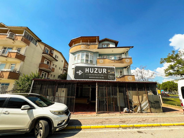 DERİNCE FATİH SULTAN MERKEZİ KONUMDA ARA KAT 130M2 KİRALIK 3+1 DAİRE