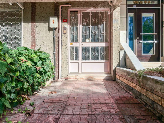 AVCILAR GÜMÜŞPALA MAHALLESİ'NDE 3+1 GENIŞ FERAH KULLANIŞLI BOŞ SATILIK DAIRE