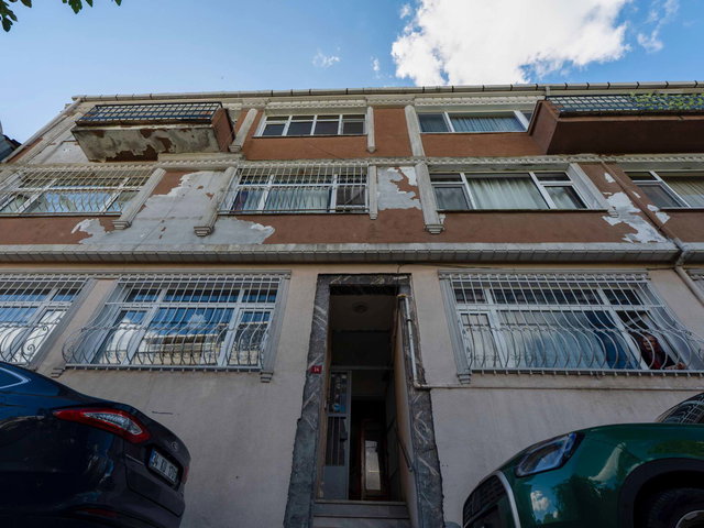ÜSKÜDAR BEYLERBEYİ ’NDE BOĞAZ MANZARALI KİRALIK 2+1 DAİRE
