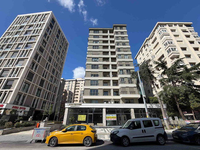 GÖZTEPE'NİN MERKEZİNDE KISMİ DENİZ MANZARALI,SIFIR SATILIK 3+1