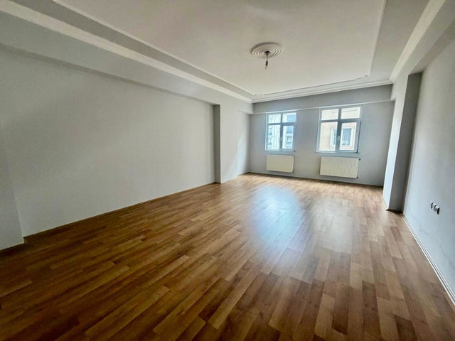 REMAX İLKE'DEN YENİŞEHİR'DE 3+1 SATILIK DAİRE