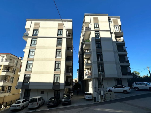 REMAX ADVANTAGE'DAN GÖRÜKLE'DE EŞYALI SIFIR  2+1 SATILIK DAİRE
