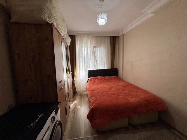 RE/MAX ŞEHİR 2 ÇİFTLİKKÖY SAHİL MAH. SATILIK 2+1 ARA KAT DAİRE