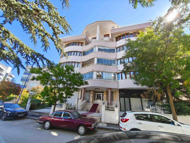 ÇANKAYA SANCAK MAHALLESİNDE CADDE ÜZERİ, MASRAFSIZ 3+1 DAİRE FIRSATI