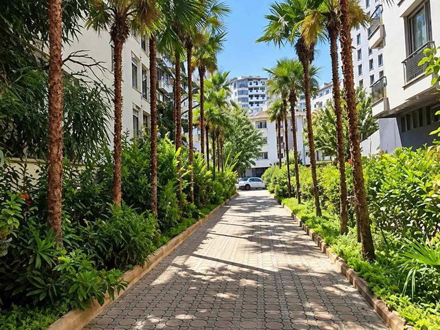 ERENKÖY MİNİBÜS CADDESİNDE GENİŞ 4+1 SATILIK DAİRE