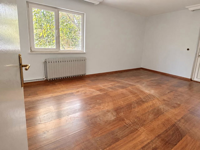 UĞUR MUMCU CAD ÜZERİ BÜYÜK TİP 3+1 KİRALIK DAİRE