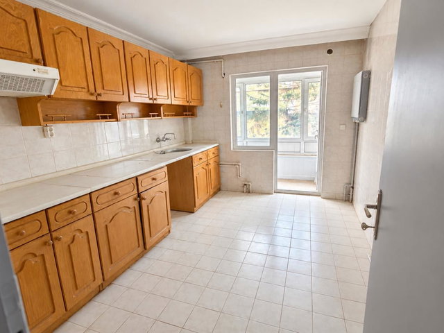 UĞUR MUMCU CAD ÜZERİ BÜYÜK TİP 3+1 KİRALIK DAİRE