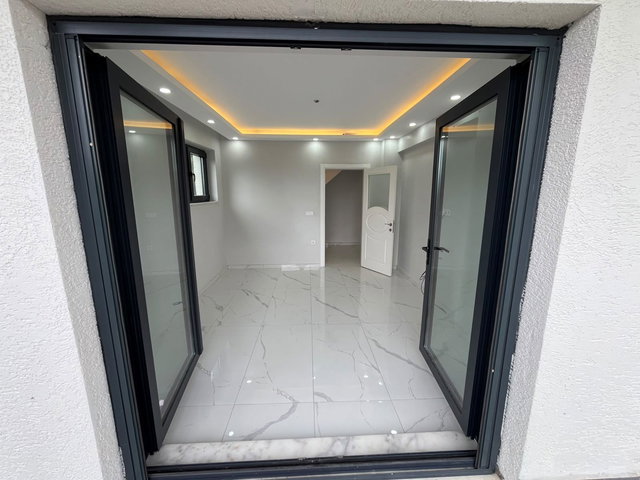 RE/MAX ŞEHİR 2 YALOVA MERKEZ KAZIM KARABEKİR MEVKİİ KİRALIK 2+1