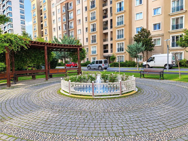 KIPTAŞ SAHILPARK EVLERIN'DE  1+1 KİRALIK DAIRE