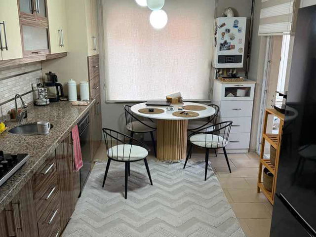 YEŞİLEVLER’DE SELÇUKLU CADDESİ KESİŞİMİNDE | FULL YAPILI | 3+1 | 130 M² NET | EBEVEYN BANYOLU