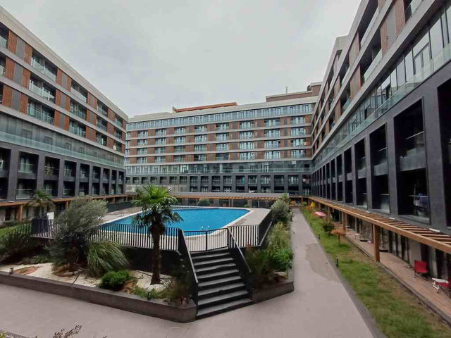 YALOVA BEGONYA SİTESİ'NDE MERKEZİ KONUMLU 1+1 KİRALIK DAİRE