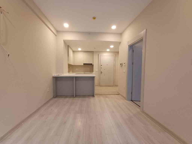 YALOVA BEGONYA SİTESİ'NDE MERKEZİ KONUMLU 1+1 KİRALIK DAİRE