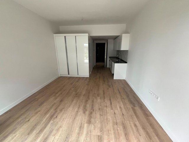 RE/MAX ŞEHİR 2 KADIKÖY ELEGANT PARK'DA KİRALIK BAHÇE KATI 1+0