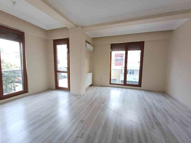 YALOVA MERKEZ İSMETPAŞA MAHALLESİ'NDE KİRALIK 3+1 DAİRE