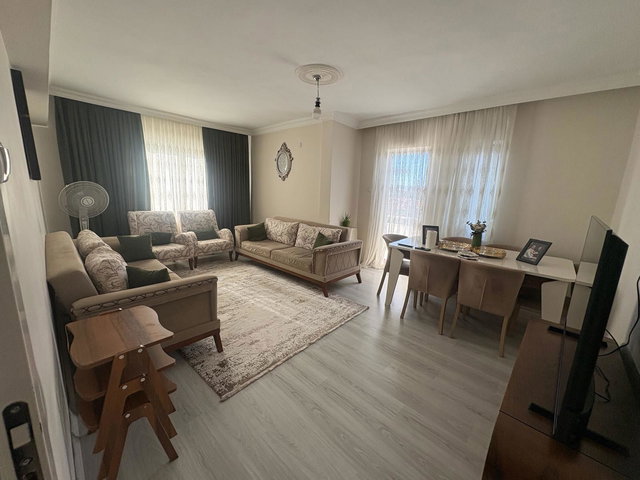 OĞUZLAR MAHALLESİ BİZİMEVLER SİTESİNDE YAPILI 3+1 SATILIK DAİRE