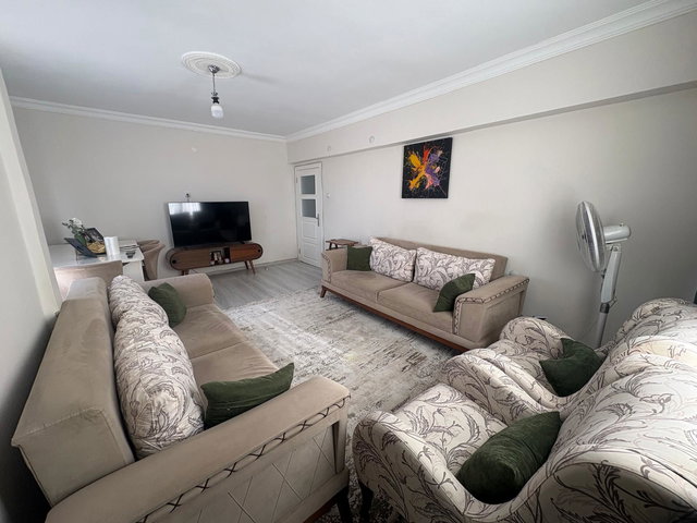 OĞUZLAR MAHALLESİ BİZİMEVLER SİTESİNDE YAPILI 3+1 SATILIK DAİRE