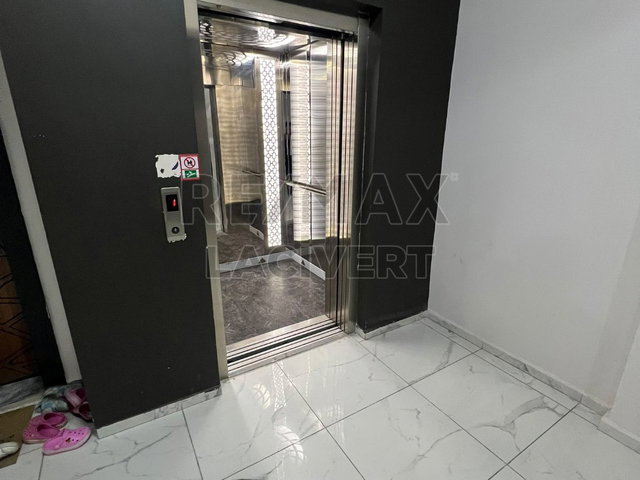 RE/MAX LACİVERT'TEN YILDIZKENT'TE KİRALIK 3+1 DAİRE