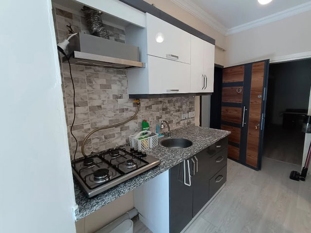 204 BUCA YILDIZ MAHALLESINDE SATILIK EŞYALI BAHÇELI 2+1 DAIRE
