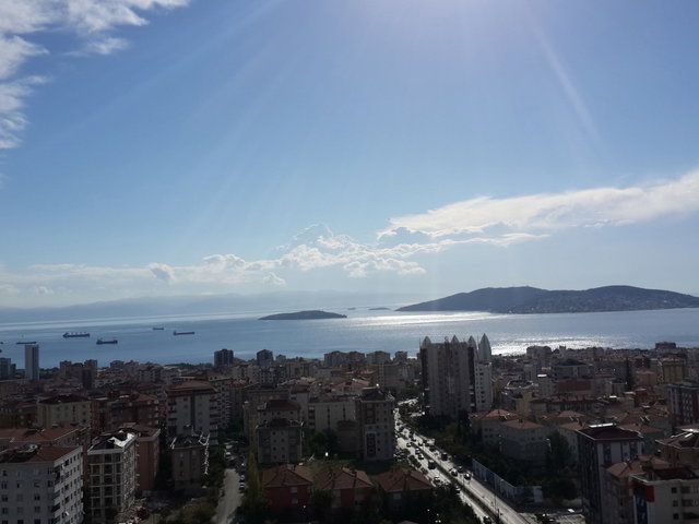 KARTAL - ATALAR - VADİKULE 22. KAT 3+1 - 138M² - DENİZ MANZARALI KAPALI MUTFAK