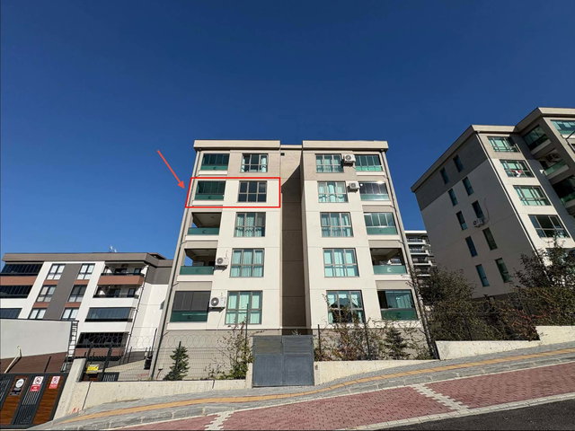 REMAX ADVANGTAGE'TAN KARNUR DOKTORLAR SITESINDE KIRALIK 2+1 DAIRE