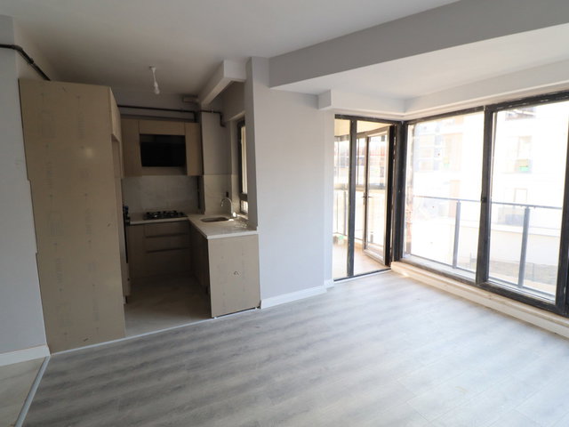 İNCEK KIZILCAŞAR 2+1 ARA KAT KOMBİLİ İSKANLI DAİRE