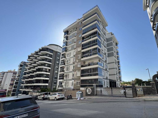 ALANYA MAHMUTLAR’DA HAVUZLU 2+1 SATILIK DAİRE